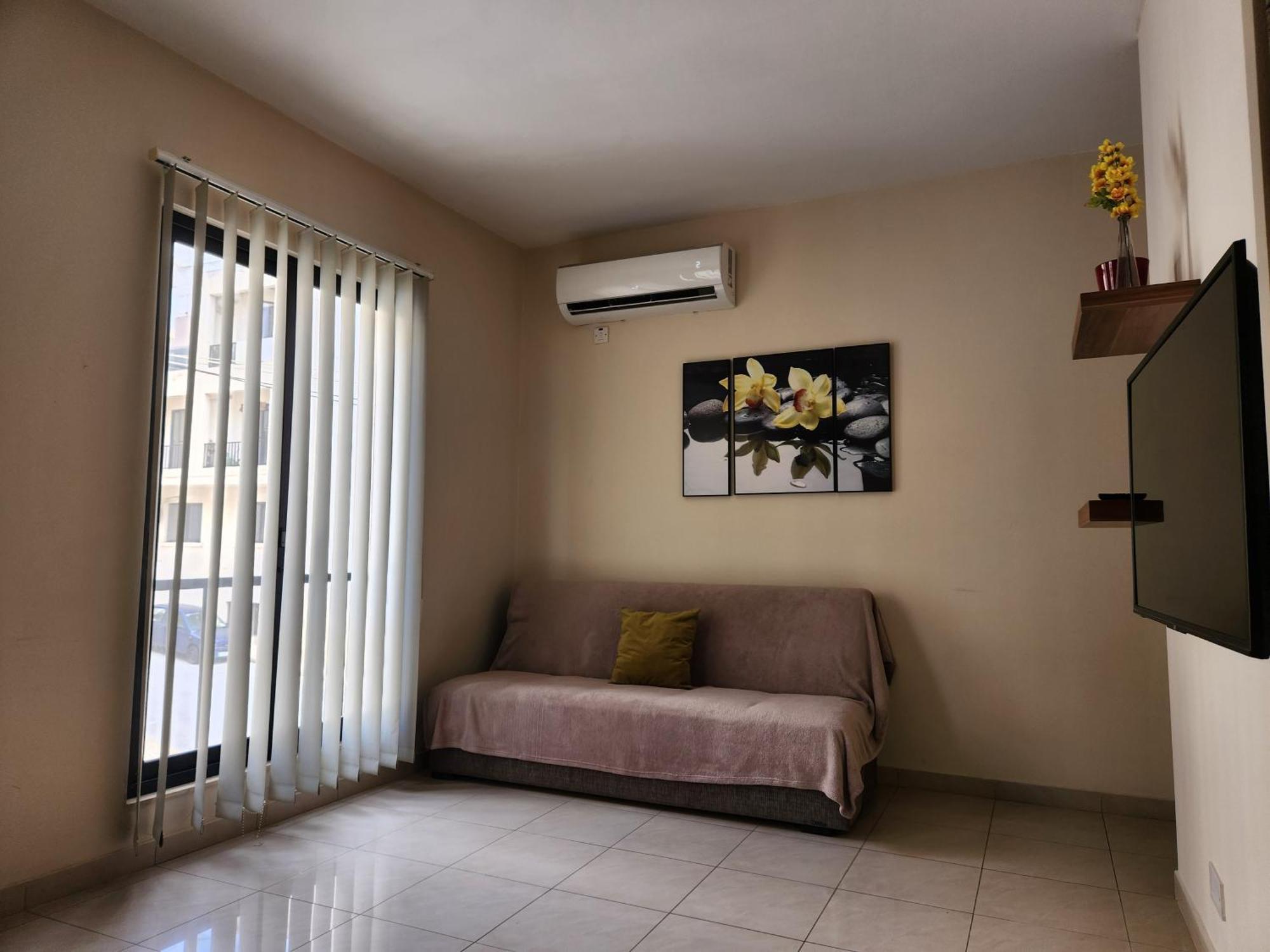 Sea Views Apartment-Wifi-Sleep 5 Marsaskala Extérieur photo